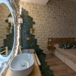 Oasis شقة لقنت